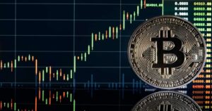 Bitcoin Addresses Surge Amid Price Drop – Analysts Bullish On Long-Term Uptrend