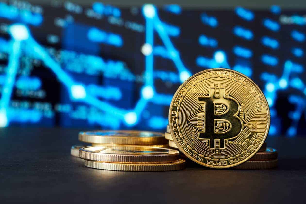 Bitcoin poised for recovery and possible three-month rally, with analysts forecasting a potential breakout above $92,000.